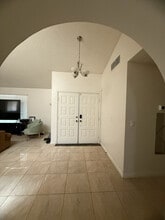 6741 O'Bannon Dr in Las Vegas, NV - Building Photo - Building Photo