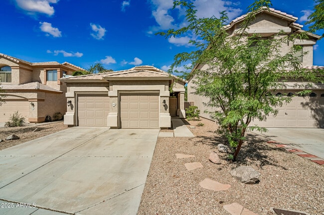 10122 E Carmel Ave