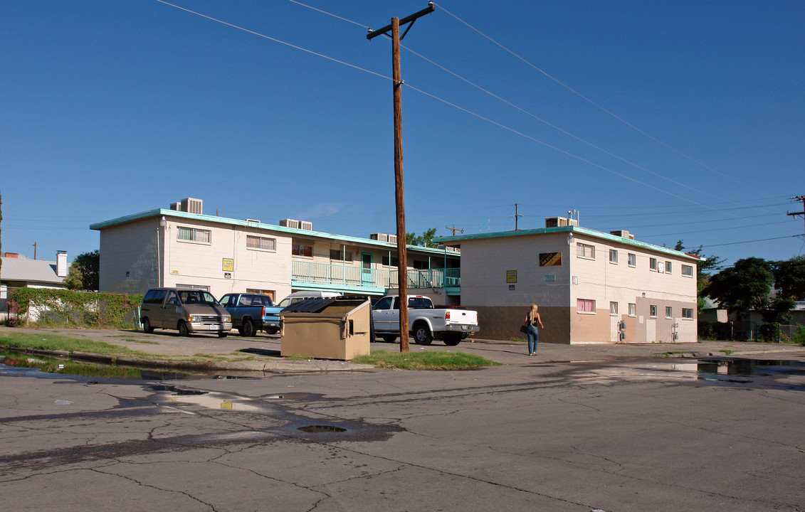 2929 Findley Ave in El Paso, TX - Building Photo