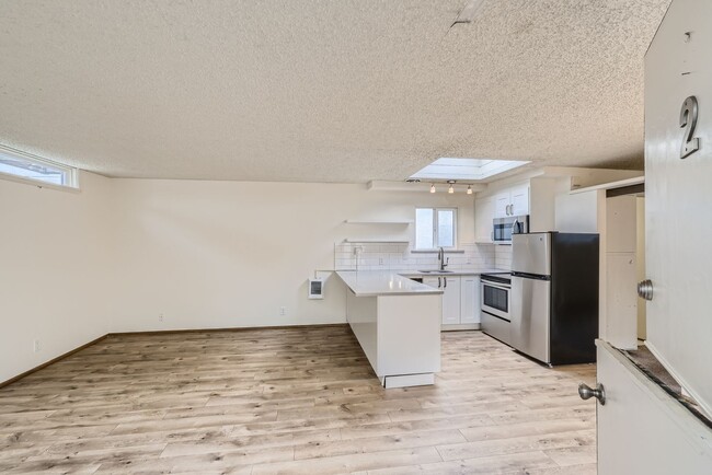 2015 43rd Ave E in Seattle, WA - Building Photo - Building Photo