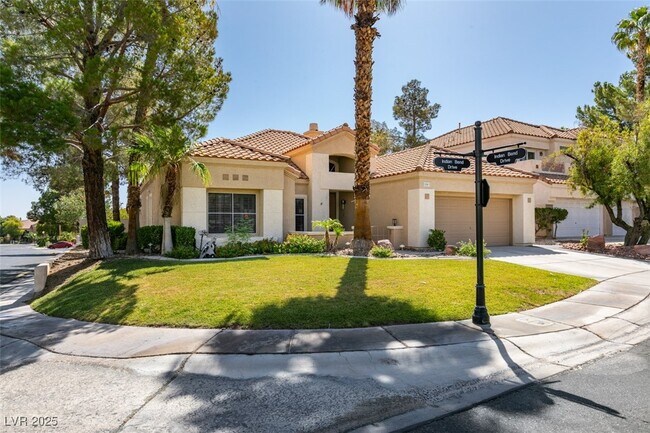 1841 Indian Bend Dr in Henderson, NV - Building Photo - Building Photo