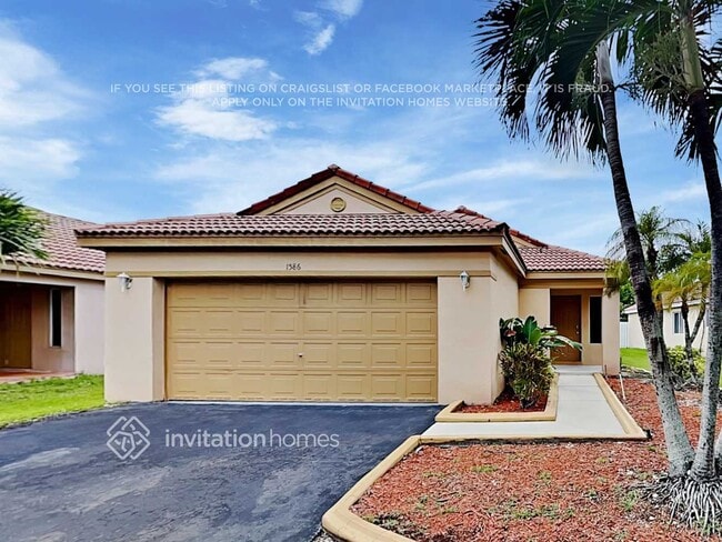 property at 1586 Mira Vista Cir