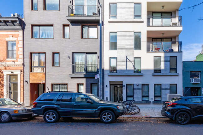 79 Clay St in Brooklyn, NY - Foto de edificio - Building Photo