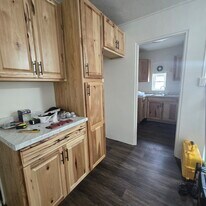 54 N Morris St, Unit 1 in Waynesburg, PA - Building Photo