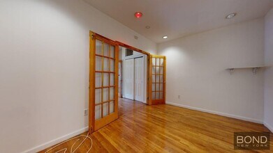 96 Third Avenue in New York, NY - Building Photo - Building Photo