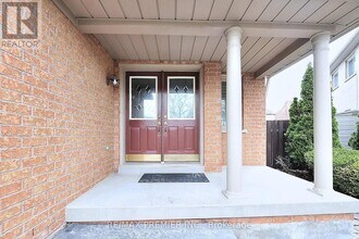 85 Kirkbride Crescent in Vaughan, ON - Building Photo - Building Photo