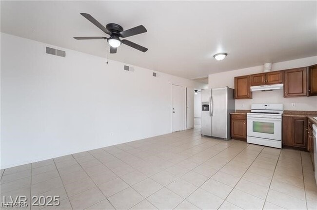 property at 7285 Bridgeview Ave