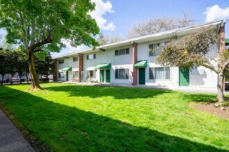 Emerald Vista in Seattle, WA - Building Photo - Building Photo