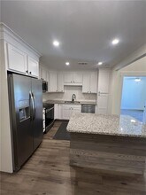 100 Blair Rd in St. Simons Island, GA - Building Photo - Building Photo