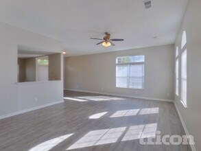 172 Cherry Grove Dr in West Columbia, SC - Building Photo - Building Photo