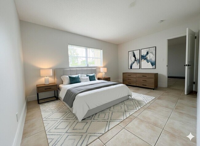 9272 SW 3rd St in Boca Raton, FL - Building Photo - Building Photo