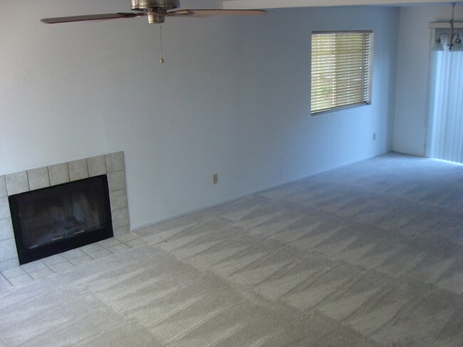 3130 Cambridge Rd in Cameron Park, CA - Building Photo - Building Photo