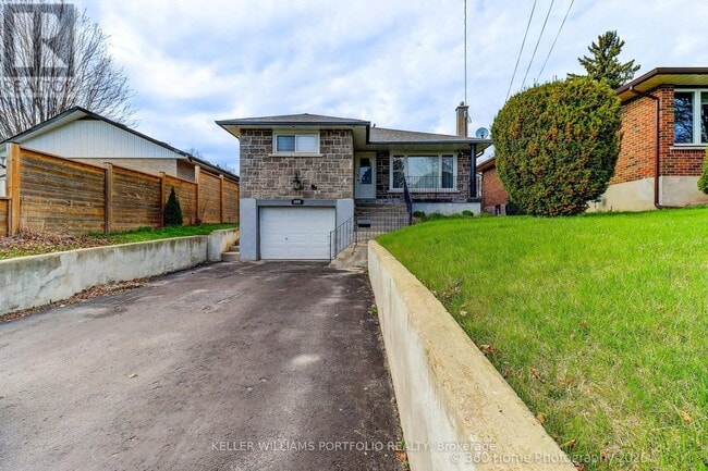 property at 962 Willowdale Ave
