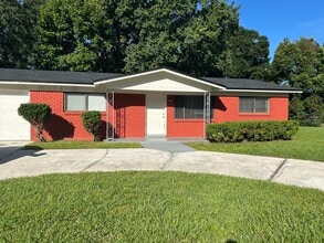 1214 Santiago Dr in Jacksonville, FL - Building Photo - Building Photo