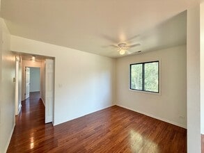 990 Manchester Ct in South Elgin, IL - Building Photo - Building Photo