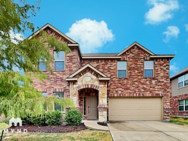 1417 Castle Creek Dr in Little Elm, TX - Building Photo