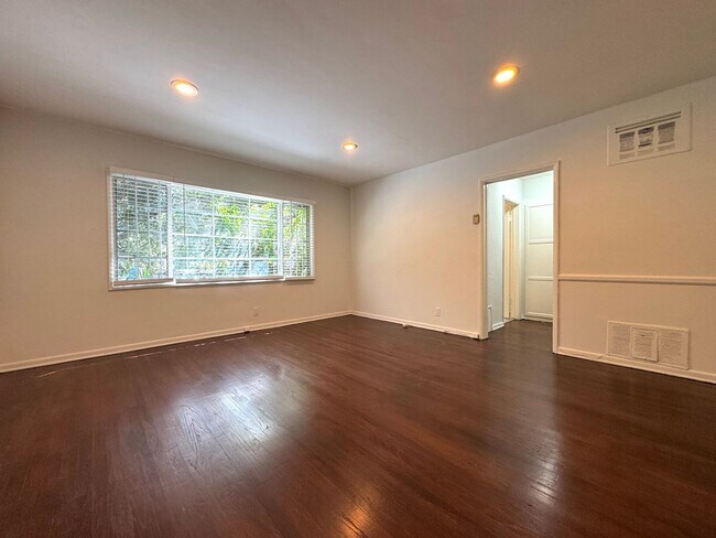 property at 6703 Franklin Ave