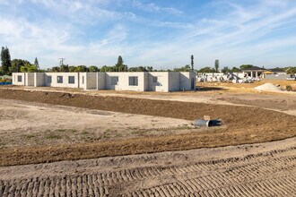 EKOS  on Evans in Ft. Myers, FL - Building Photo - Building Photo