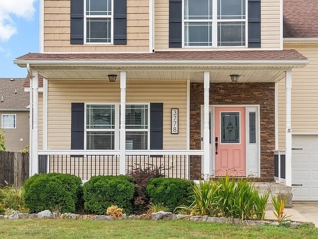 3778 Gray Fox Dr in Clarksville, TN - Foto de edificio - Building Photo