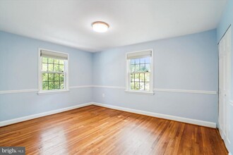 3433 Executive Ave in Falls Church, VA - Building Photo - Building Photo