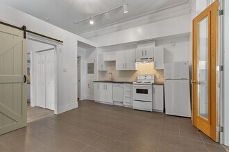 486-486 Albert St in Ottawa, ON - Building Photo - Building Photo