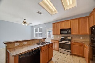 3218 Pearl Bluff Ln in Houston, TX - Building Photo