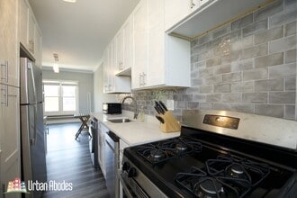 730 W Roscoe St, Unit M183 in Chicago, IL - Foto de edificio - Building Photo