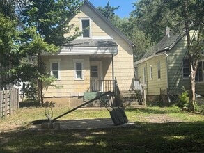 601 Alexander Ave in Peoria, IL - Building Photo - Building Photo