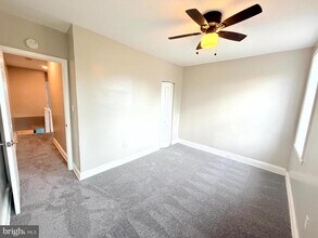 2401 Baker St in Baltimore, MD - Building Photo - Building Photo