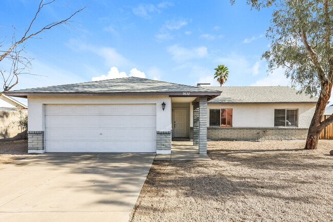 property at 9632 W El Caminito Dr