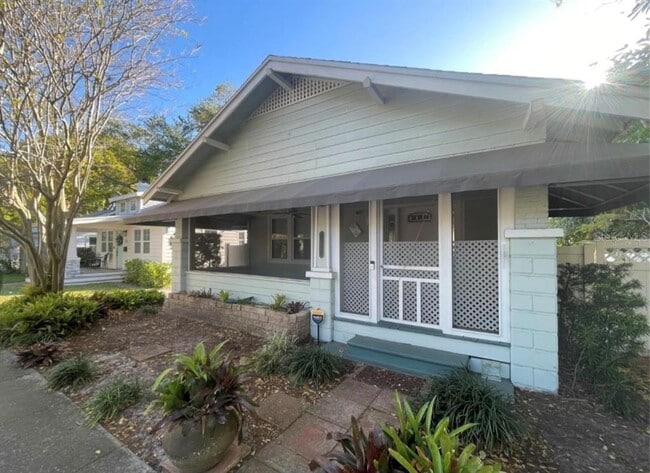 property at 1231 Highland St N