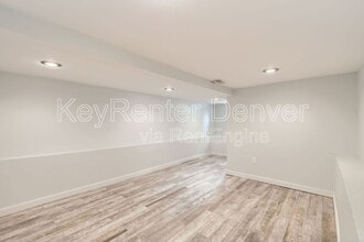 2727 N Raleigh St in Denver, CO - Building Photo - Building Photo
