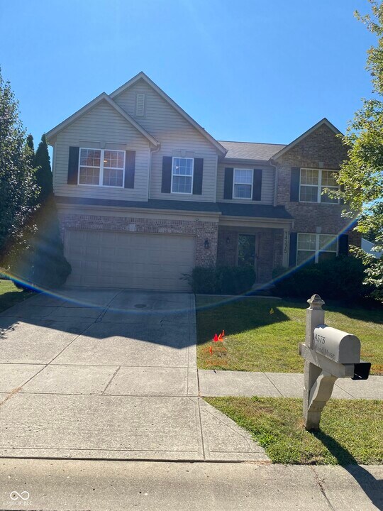 14375 Leland Muse in Fishers, IN - Building Photo