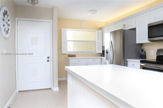 23099 Barwood Ln N in Boca Raton, FL - Building Photo - Building Photo
