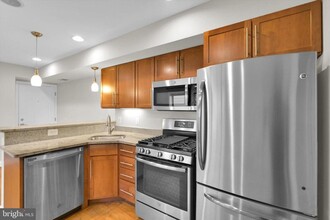 617 Jefferson St NE-Unit -104 in Washington, DC - Building Photo - Building Photo