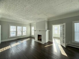 36465 Main St in New Baltimore, MI - Building Photo