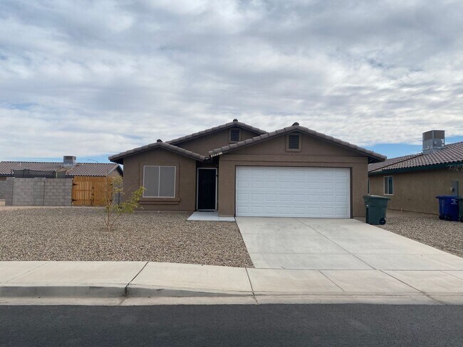 property at 3673 S Desert Air Dr