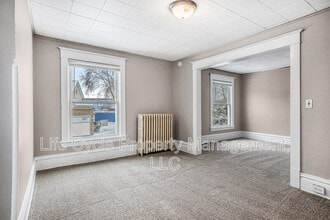 247 Sweet St NE in Grand Rapids, MI - Building Photo - Building Photo