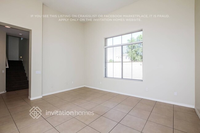 2415 N 83rd Dr in Phoenix, AZ - Building Photo - Building Photo