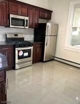 245 22nd St in Irvington, NJ - Building Photo