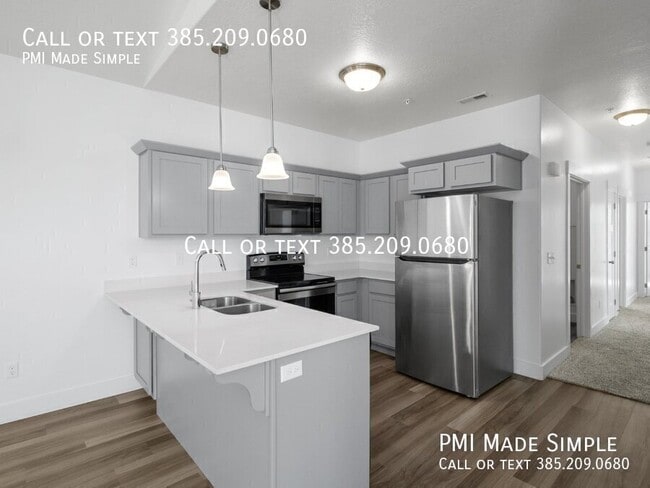 property at 1794 W Eaglewood Dr