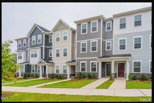364 Devon Clfs Dr in Wake Forest, NC - Building Photo