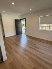 3140 Cazador St in Los Angeles, CA - Foto de edificio - Building Photo