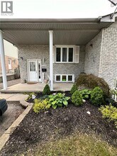 226 Scott Rd in Cambridge, ON - Building Photo - Building Photo