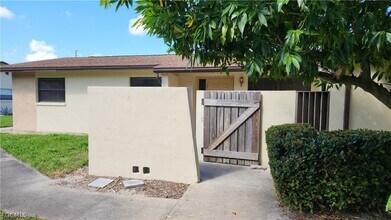 6182 Principia Dr in Ft. Myers, FL - Building Photo - Building Photo