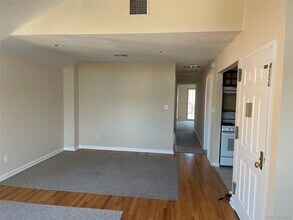 88-22 70th Rd in Queens, NY - Building Photo - Building Photo