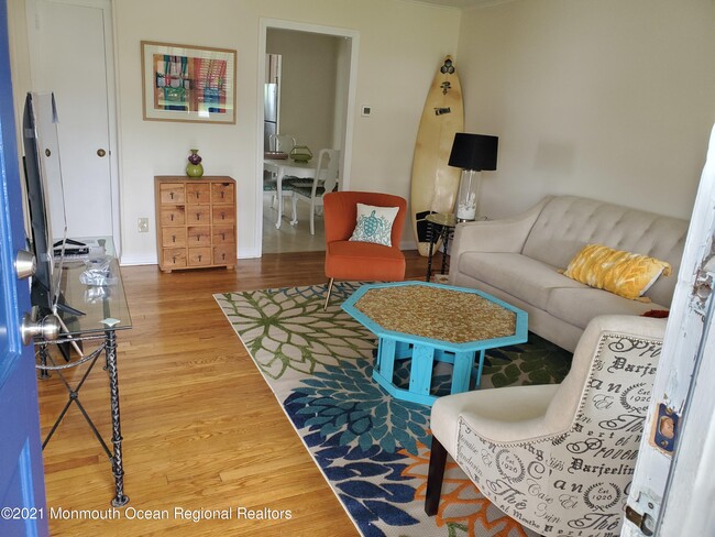 5 Calvert Ave in Long Branch, NJ - Building Photo - Building Photo
