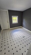 72 Grays Ave in Philadelphia, PA - Building Photo - Building Photo