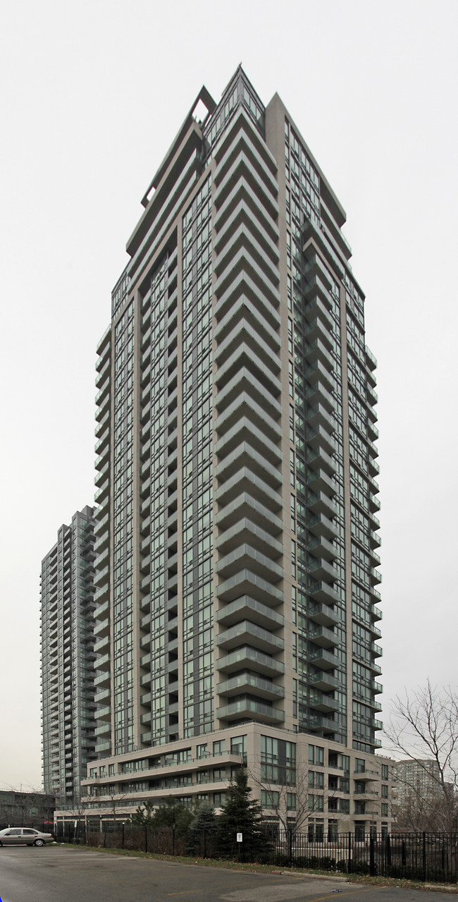 Eden Park in Mississauga, ON - Building Photo - Building Photo