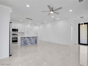 2811 Cerito Ave N in Lehigh Acres, FL - Building Photo - Building Photo